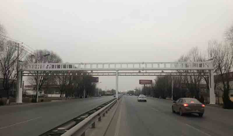 儋州公路限高杆